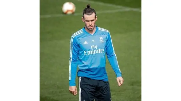 یک فوتبالیست سرشناس مشکوک به ویروس کرونا + عکس