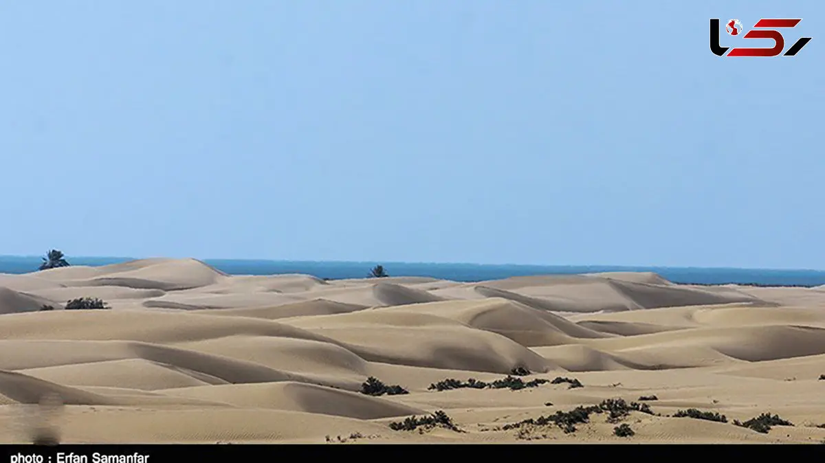 سفر به روستای عجیبی که تماشای تلاقی دریا و کویر هر بیننده‌ ای را حیرت‌ زده می‌ کند / عکس
