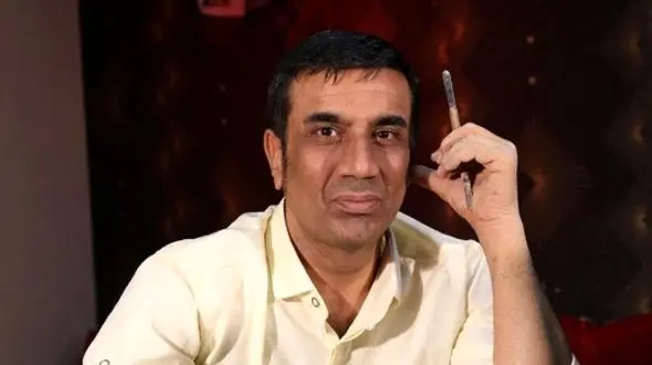 نصرالله رادش: اگر میلیاردها بهم پول بدن دوست ندارم نقش خودم را بازی کنم! حتی آقای نوید محمدزاده هم لطفا بازی نکنه