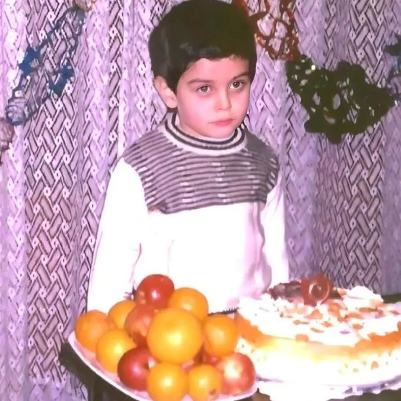 کودکی احمد پورخوش