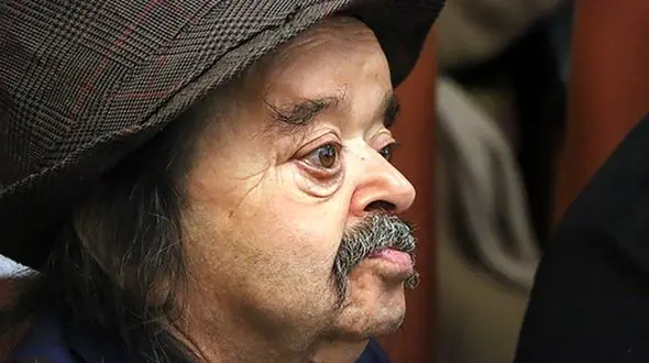 عاشقانه ای از اسدالله یکتا و همسرش