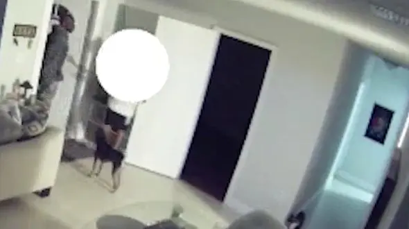 فرار پسر 14 ساله از دست دزدان خانه پدری +فیلم