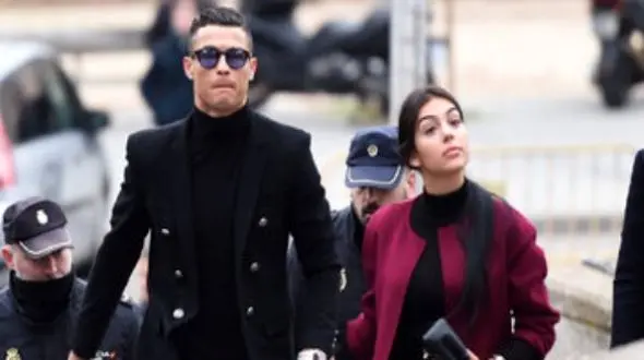 نگاه روز | جورجینا رودریگز در لباس عروس / نگاهی به دوران کودکی همسر رونالدو و رویای ازدواج!