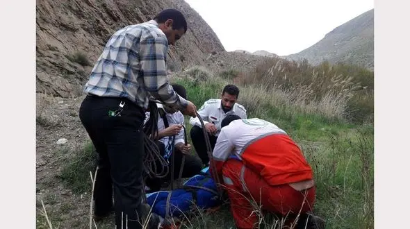 کشف جسد مرد نیشابوری پایین کوه / علت مرگ عجیب بود