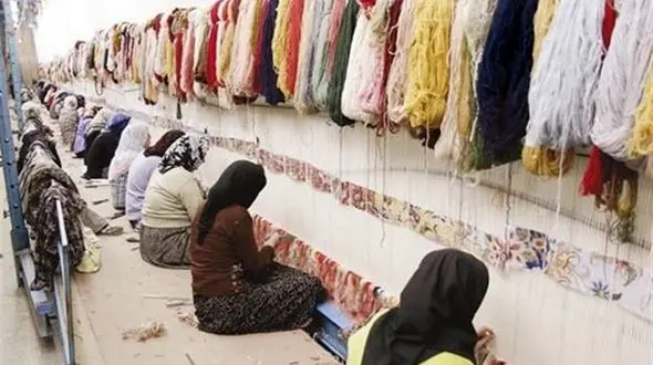 افزایش ۵۸ درصدی زنان سرپرست خانوار / میانگین سنی زنان سرپرست خانوار بین 18 تا 60 