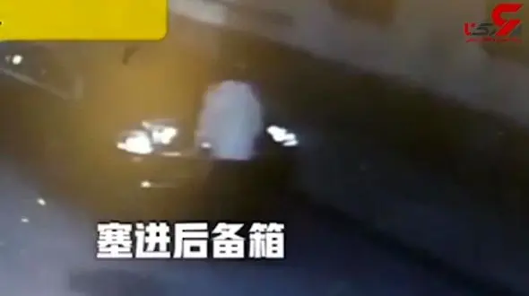 فیلم وحشتناک از حمله مرد شیطان صفت به زن جوان در تاریکی شب