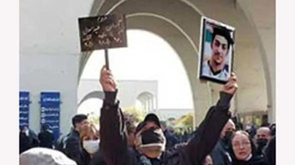 تلخ ترین عکس از آرمان و مادرش / صبح امروز در بهشت زهرا چه گذشت؟