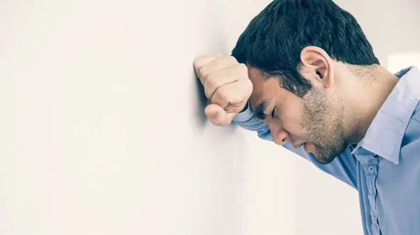ارتباط مشکلات پوستی با استرس