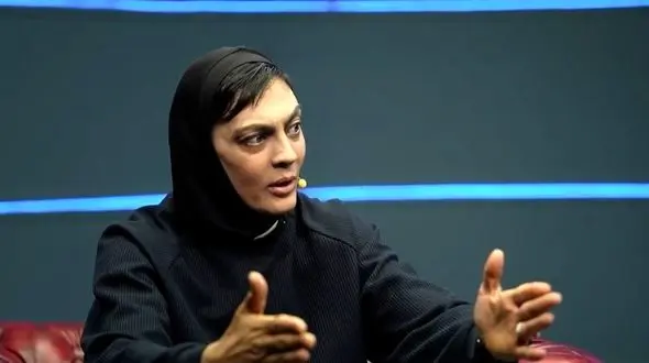 فیلم / شهربانو منصوریان: بازهم می‌گویم ابوطالب دلقک است! / دلقک برو یه بررسی کن