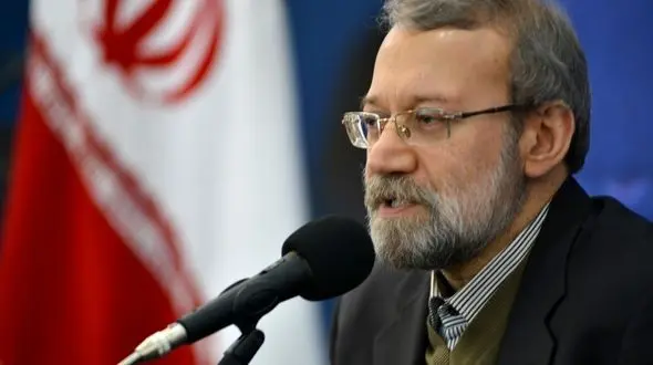 واکنش رئیس مجلس به سلفی نمایندگان با موگرینی 