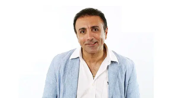 امید زندگانی بازیگر یک تئاتر شد