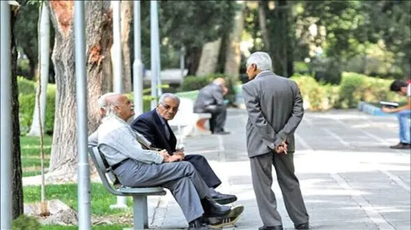 فرصت دوباره بازنشستگان برای ثبت نام وام 1400