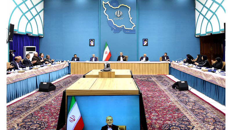 دکتر مسعود پزشکیان پیش از ظهر امروز سه‌شنبه در دیدار اعضای شورای مرکزی و دبیران استانی حزب اعتدال و توسعه