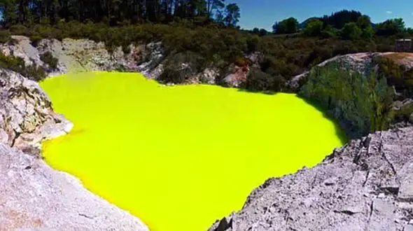 در این حمام شیطان در کمین است!  + عکس