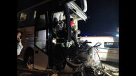 تصادف مرگبار کامیون با اتوبوس مسافربری در جاده دامغان