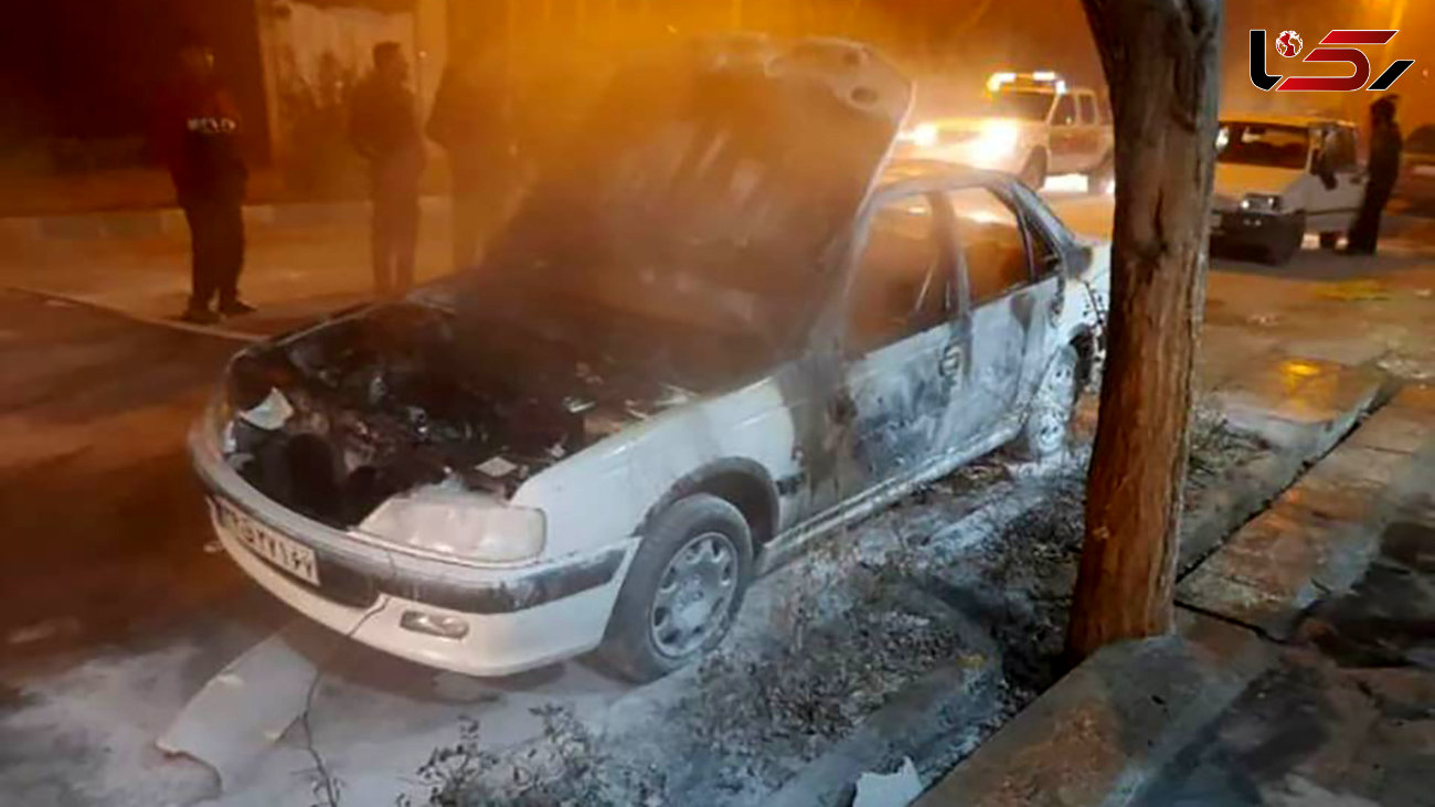 خودروی رئیس هیئت فوتبال ساوه به آتش کشیده شد / بدون پلاک فرار کرد! + عکس