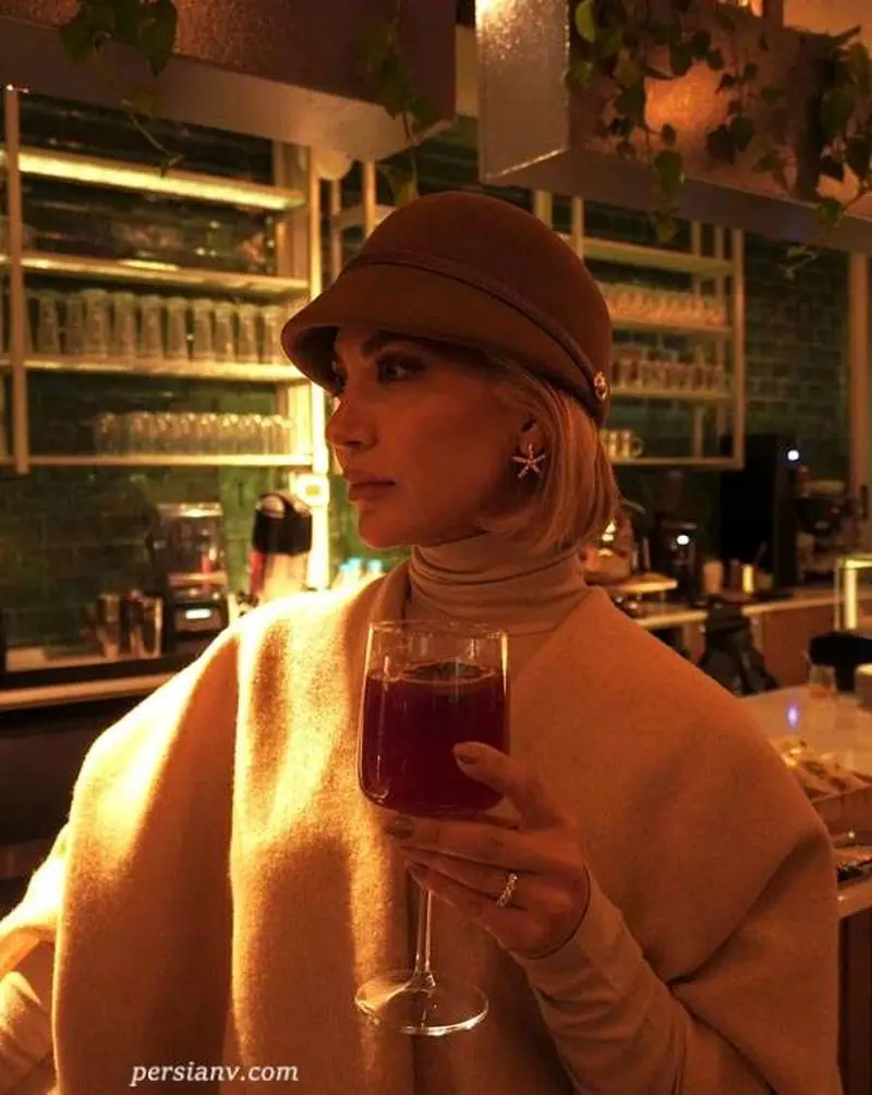 زندگی مینا مختاری