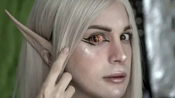 با شاهزاده‌ی پلاستیکی آشنا شوید + عکس