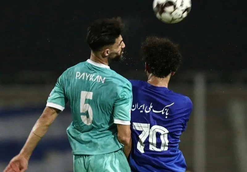 فوتبال , بازیکنان فوتبال ایران , 