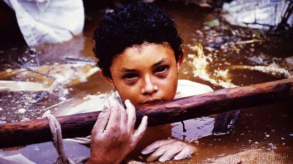 پزشکان تصمیم گرفتند این دختر بمیرد ! /  او شکلات و نوشابه خواست ! + عکس قبل از مرگش