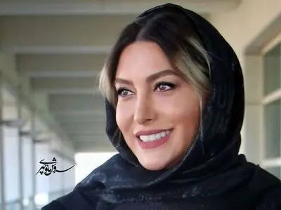 فیلم /  فریبا نادری: بچمو کانادا به دنیا آوردم تا راحت بتونه تحصیل کنه و مثل ما نشه / مگه مدارس ایران چشونن خانم بازیگر