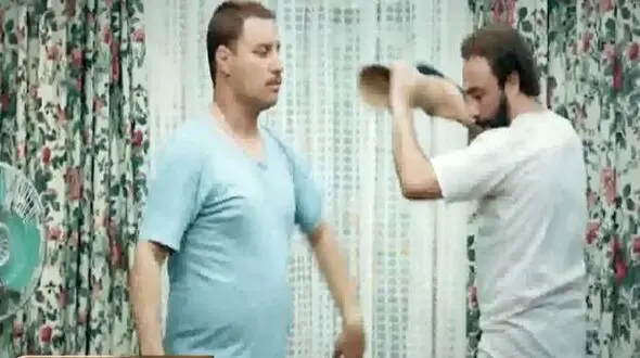سکانس خندان/ چه رقصی میکنه عطاران/عزتی خیلی جدی داره بندری می زنه