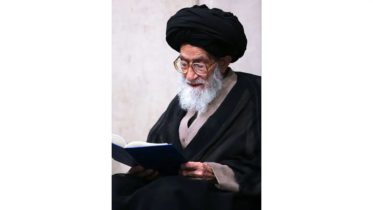 گزارش تصویری مراسم بزرگداشت رئیس‌جمهور شهید و همراهان گرامی ایشان با حضور رهبر انقلاب در حسینیه امام خمینی (ره). ۱۴۰۳/۳/۵