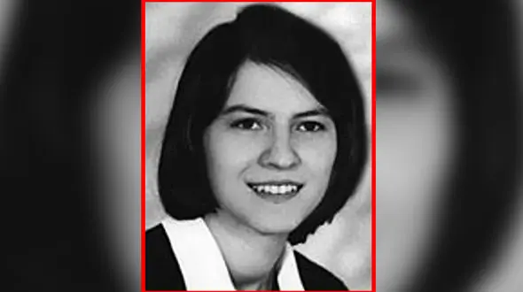 این دختر 17 ساله که توسط ارواح تسخیر شد + عکس