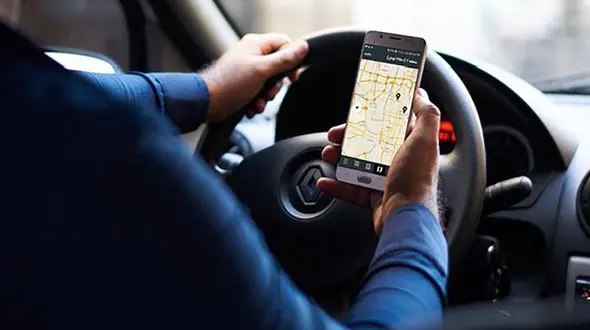 رانندگان تاکسی های اینترنتی بیمه می شوند