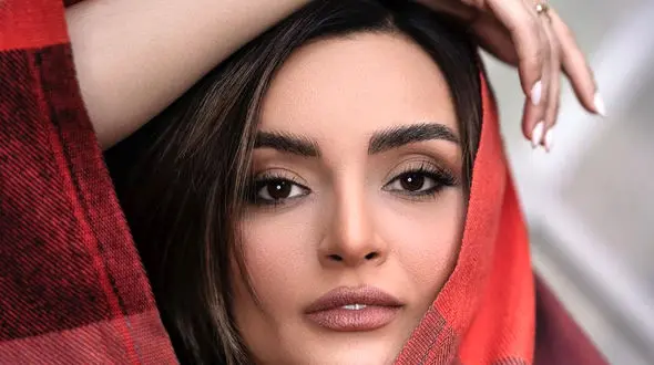 فیلم / نیلوفر پارسا، بیتایِ آوای باران: آقایون بعد از این سریال به من پیغام میدادند که.... / دوست داریم زنی مثل تو ... 