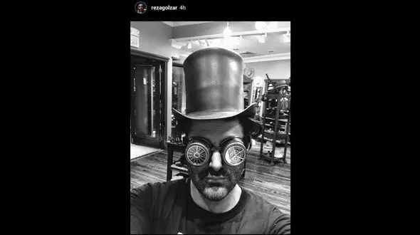 کلاه و عینک عجیب سوپراستار معروف +عکس 