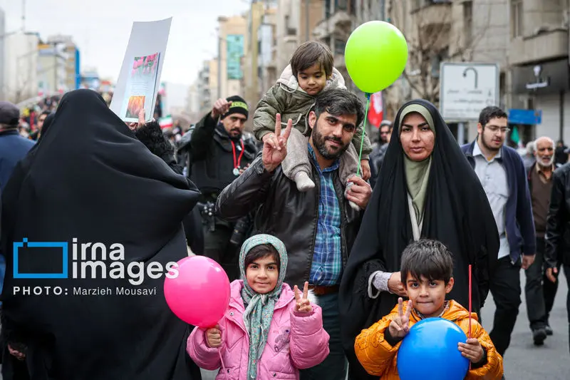 حضور مردم ایران در راهپیماتیی 22 بهمن 1404