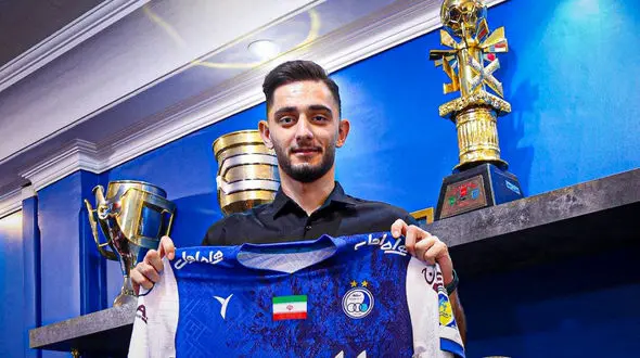 مخفی کاری مهاجم سابق پرسپولیس در تمرین استقلال + عکس