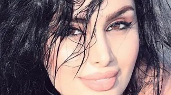 دروغ دنیا جهانبخت درباره پدر بچه اش