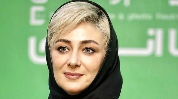 عکس| سفر به ایام قدیم؛ «ویدا جوان» 24 ساله در پشت صحنۀ اولین فیلمش؛ سال 89