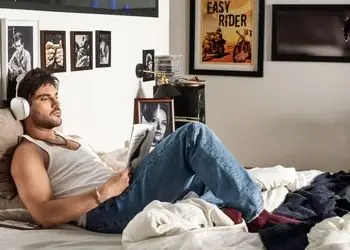 فیلم/ سینا مهرادبازیگر و مجری صدا و سیما شد /  حالم خوب نیست 2 ماهه نخندیدم