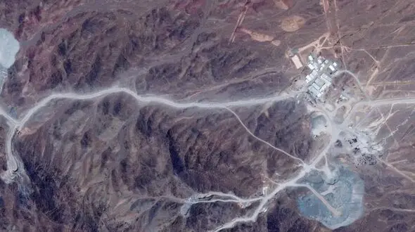 عضو کمیسیون امنیت ملی مجلس: در کوه کلنگ مواد هسته‌ای وجود ندارد