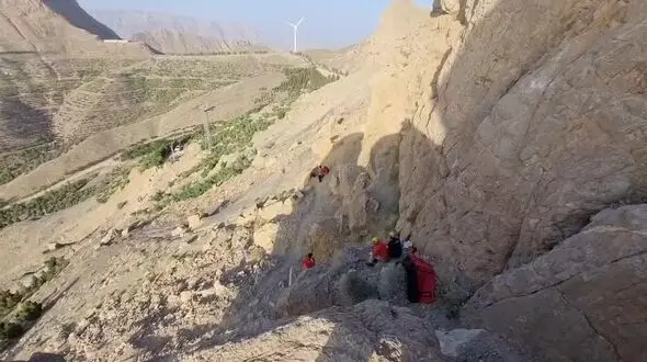 حادثه تلخ در کوهستان مشگین شهر / مرگ کوهنورد زن 50 ساله