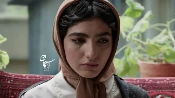 عکس ها / تیپ و استایل جذاب بنفشه ریاضی بازیگر «تاسیان» در جشن تولدش / تغییر چهره اش طرفدارانش رو غافلگیر کرد!