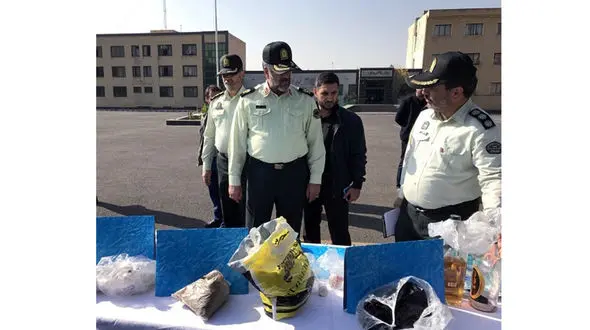 دستگیری سوداگران مرگ در عملیات پلیسی استان البرز + عکس