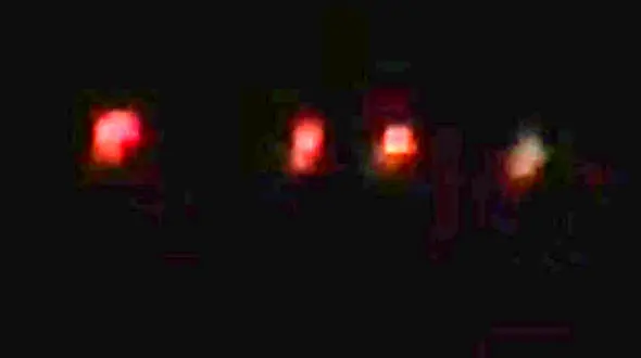 دیده شدن شی پرنده ناشناس عجیب در آسمان مکزیک و آمریکا + فیلم