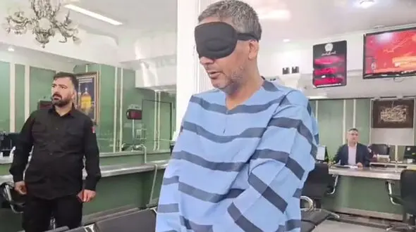 دستگیری سارق مسلح طلا و جواهرات گردشگران در اهواز / 2 سارق دیگر در تعقیب پلیس 
