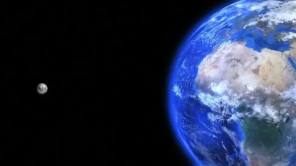 کشف سیاره ای که به دور زمین می چرخد