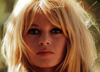 پایان یک افسانه و استایل‌های بی‌نظیرش / نگاهی به زیباترین استایل های بریژیت باردو