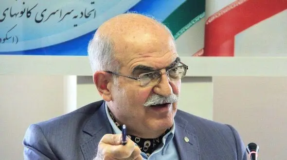 اینکه یک وکیل را از رفتن به دادگاه منع کنند نوبر است