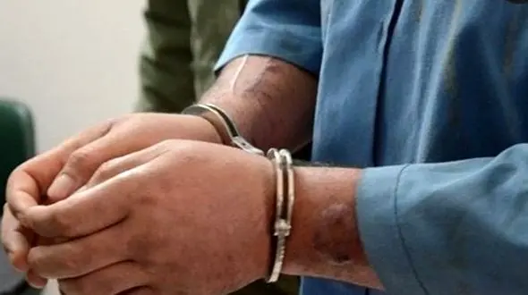 کلاهبرداری در قالب کارت امداد خودرو در ساوه / 75 کارت جعلی امداد خودرو کشف شد