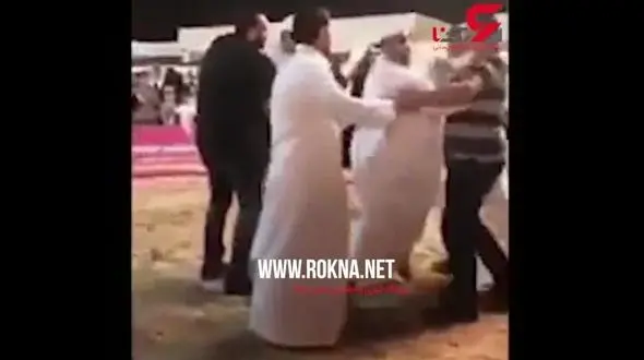 اقدام وحشیانه پسر امیر سابق قطر در یک مسابقه کشتی + فیلم