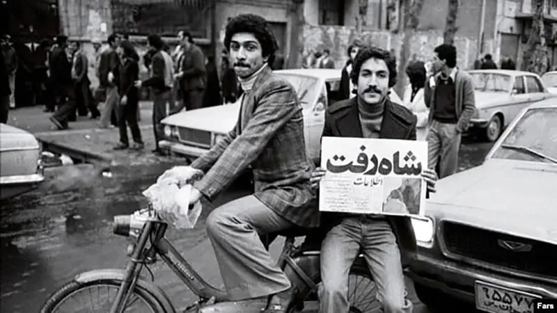 فرار محمد رضا پهلوی در 26 دی ماه 1357 از ایران - شاه رفت - ۲۶ دی چهل و چهارمین سالروز فرار محمدرضا شاه پهلوی از ایران 