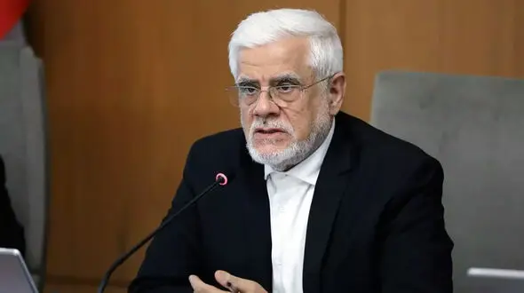 عارف در جمع خبرنگاران: مذاکرات می‌تواند مستقیم انجام شود