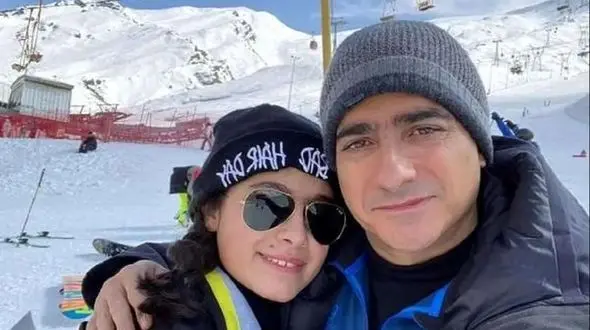 فیلم آواز همایونی ستاره ها نهفتن / همایون شجریان دلها را پر کشاند